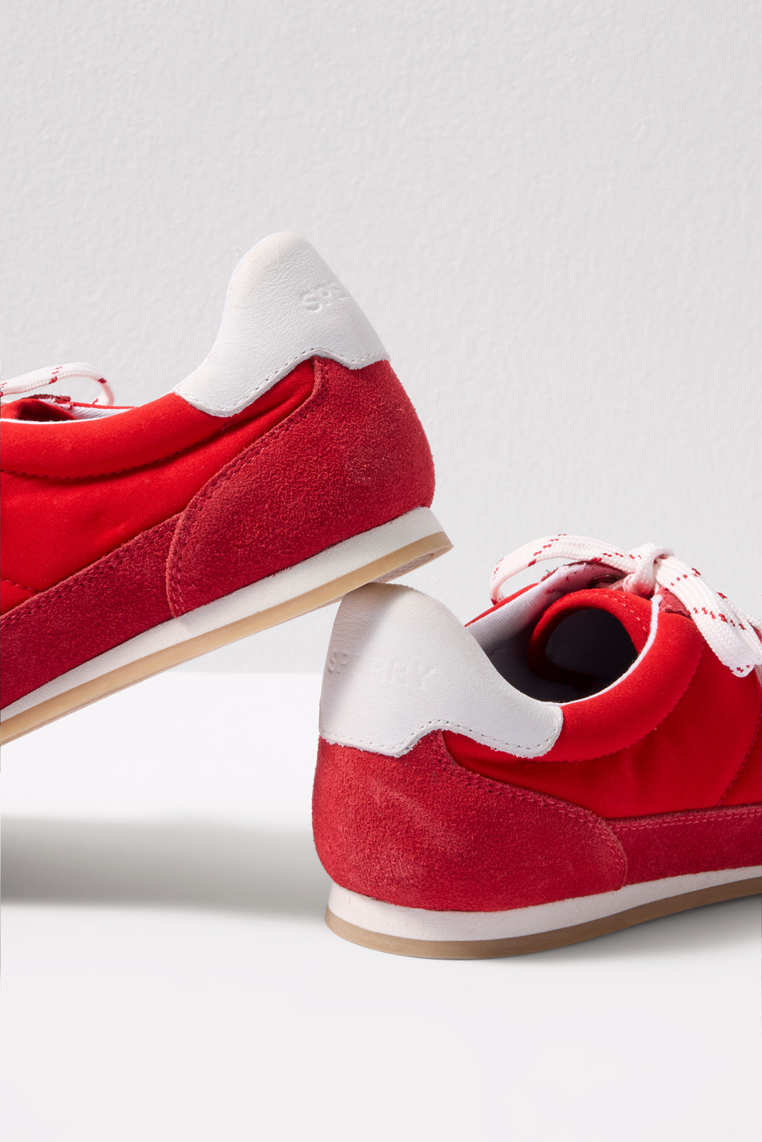 Runabout Jogger Sneaker