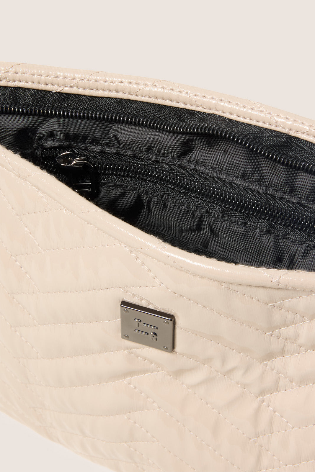 Almost Famous Crossbody