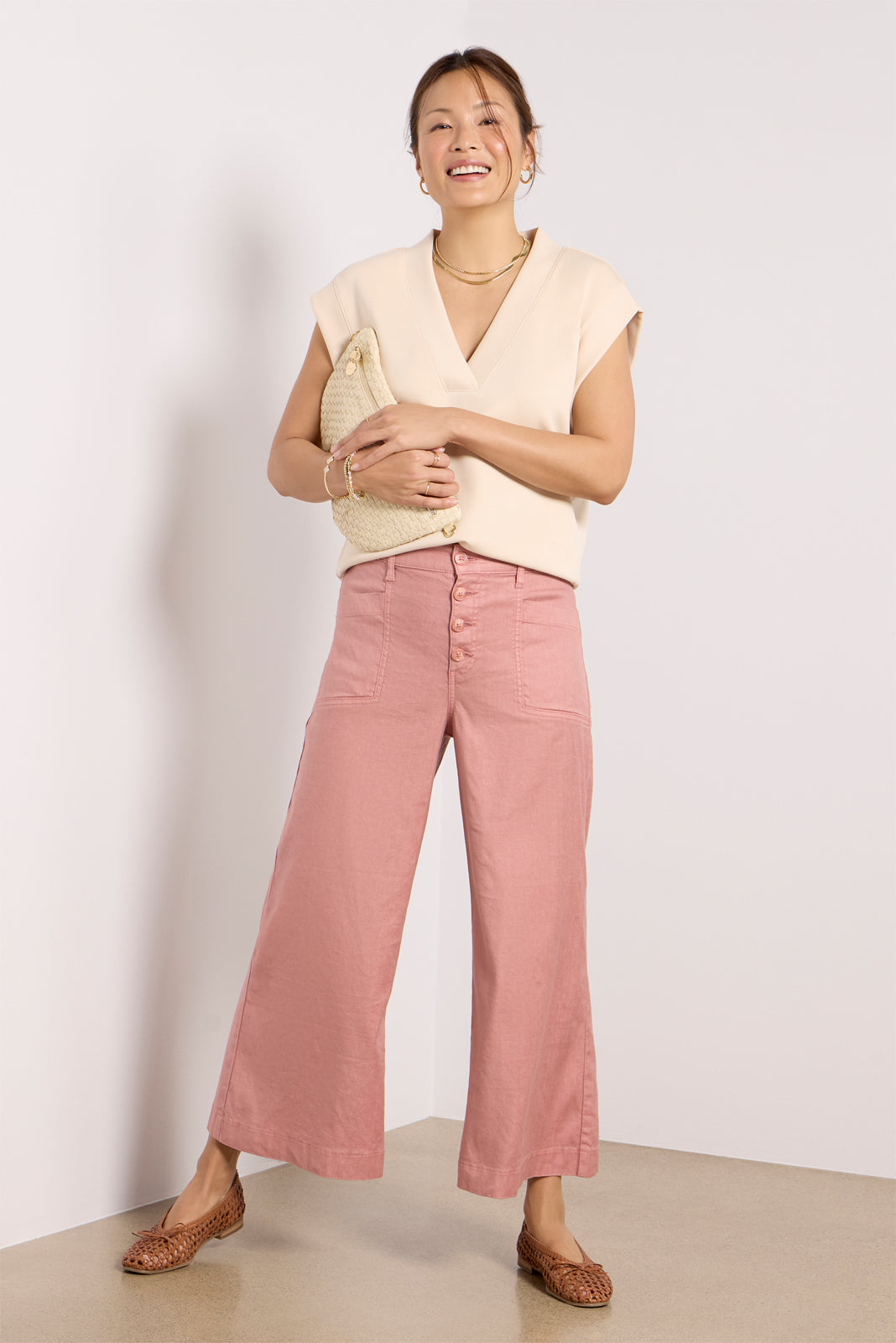 Eva Sleek V Neck Top