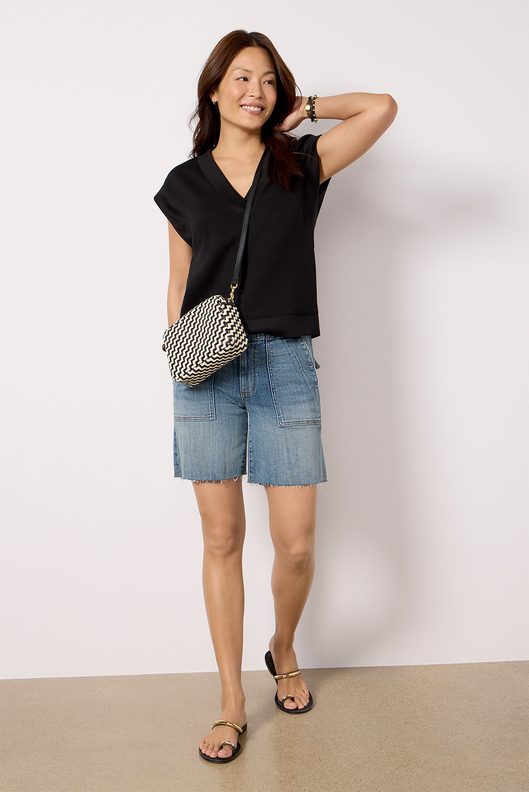 Eva Sleek V Neck Top