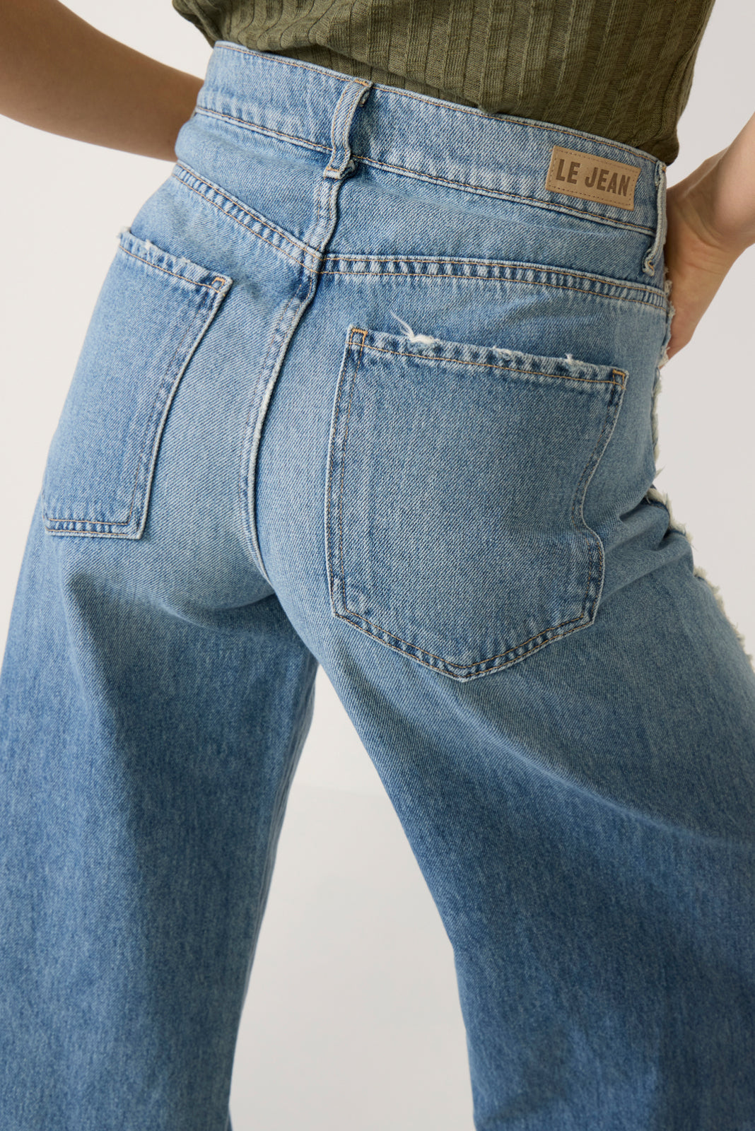 Joss Wide Leg Fray Outseam