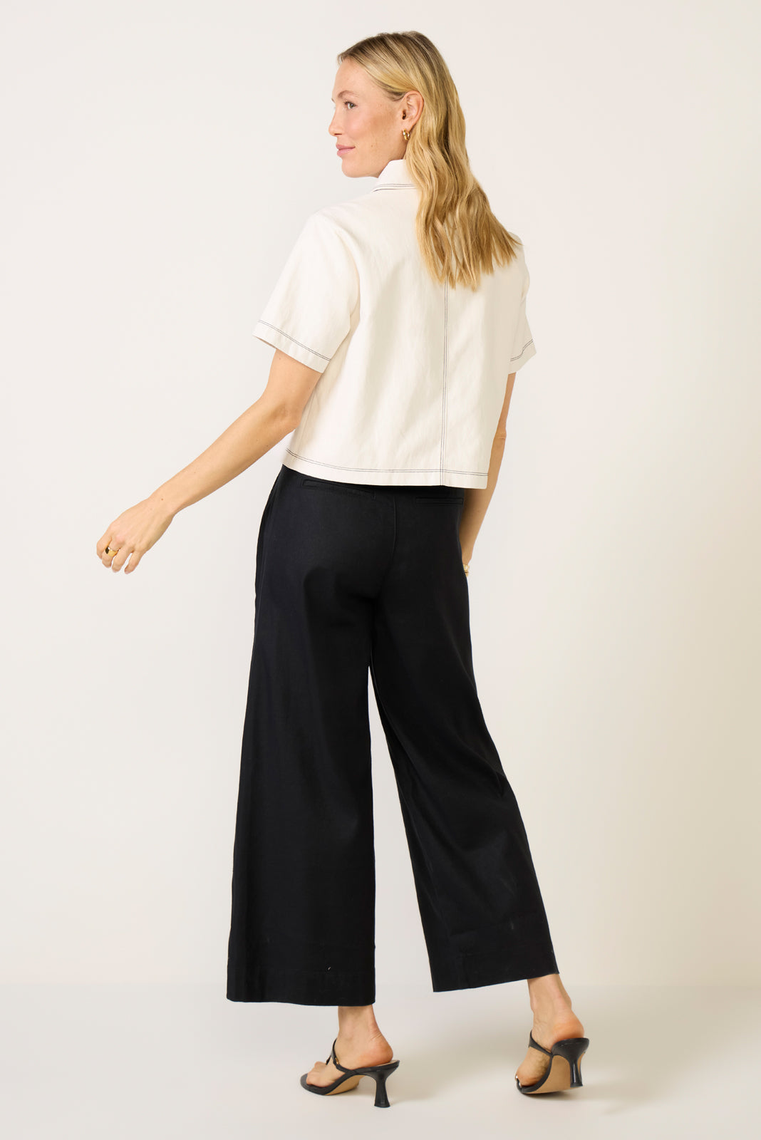 Joelle Stretch Linen Crop Pant
