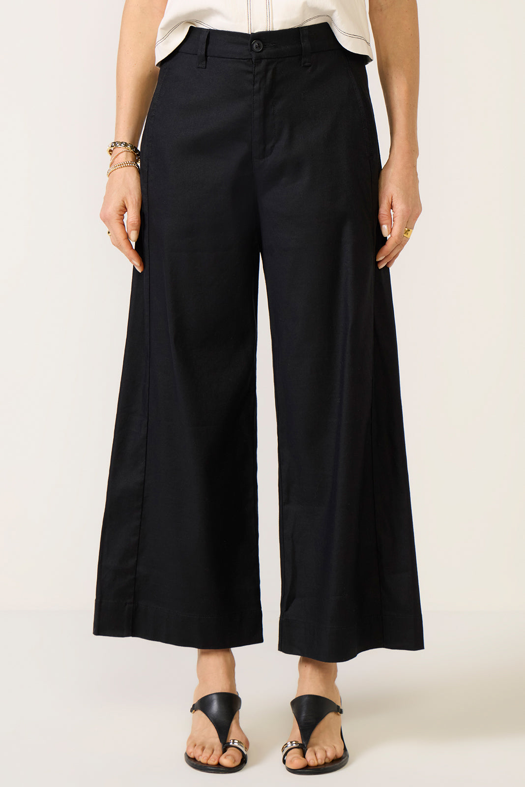 Joelle Stretch Linen Crop Pant