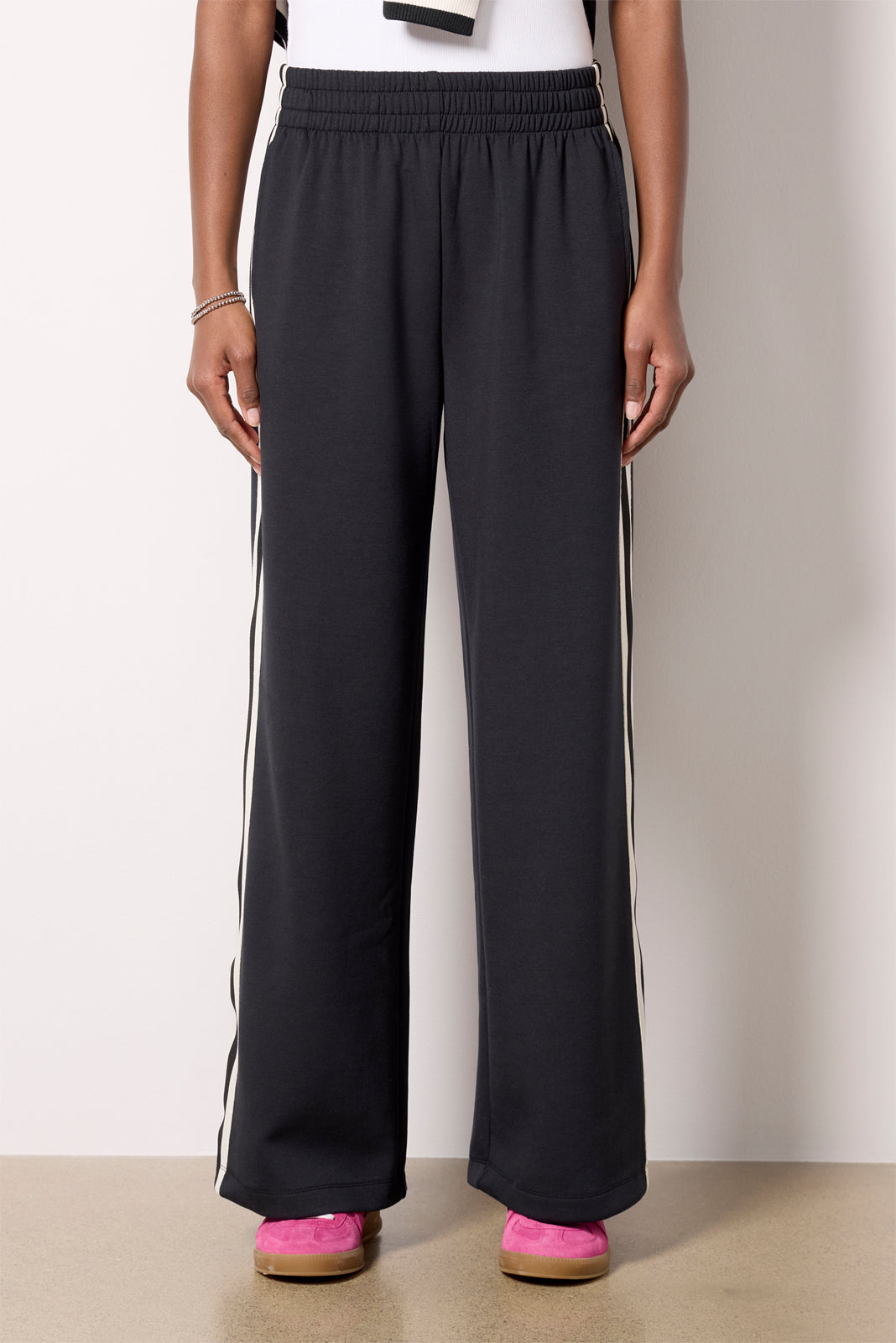 Nia Varsity Track Pant