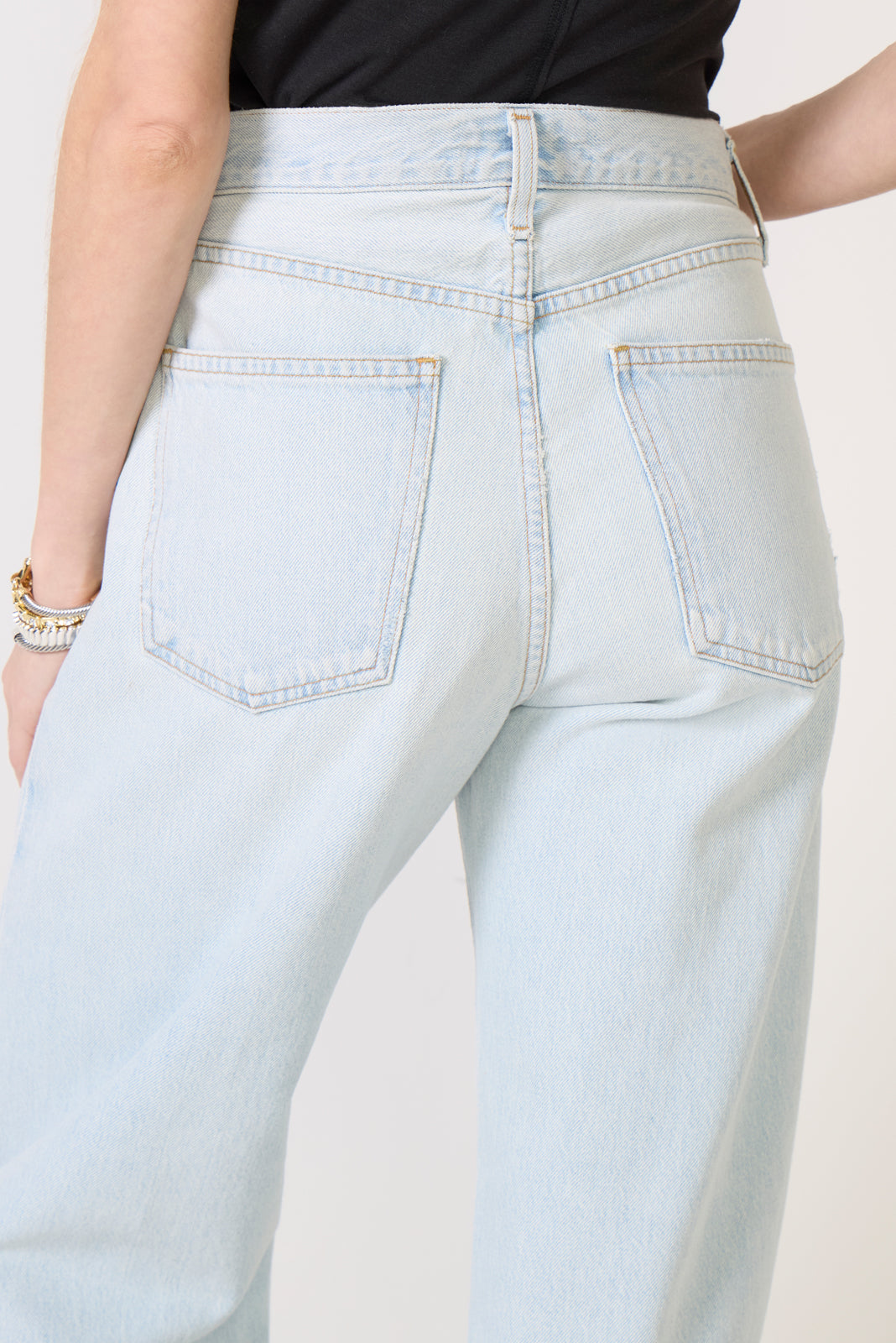 Arc 32` Wide Leg Jean