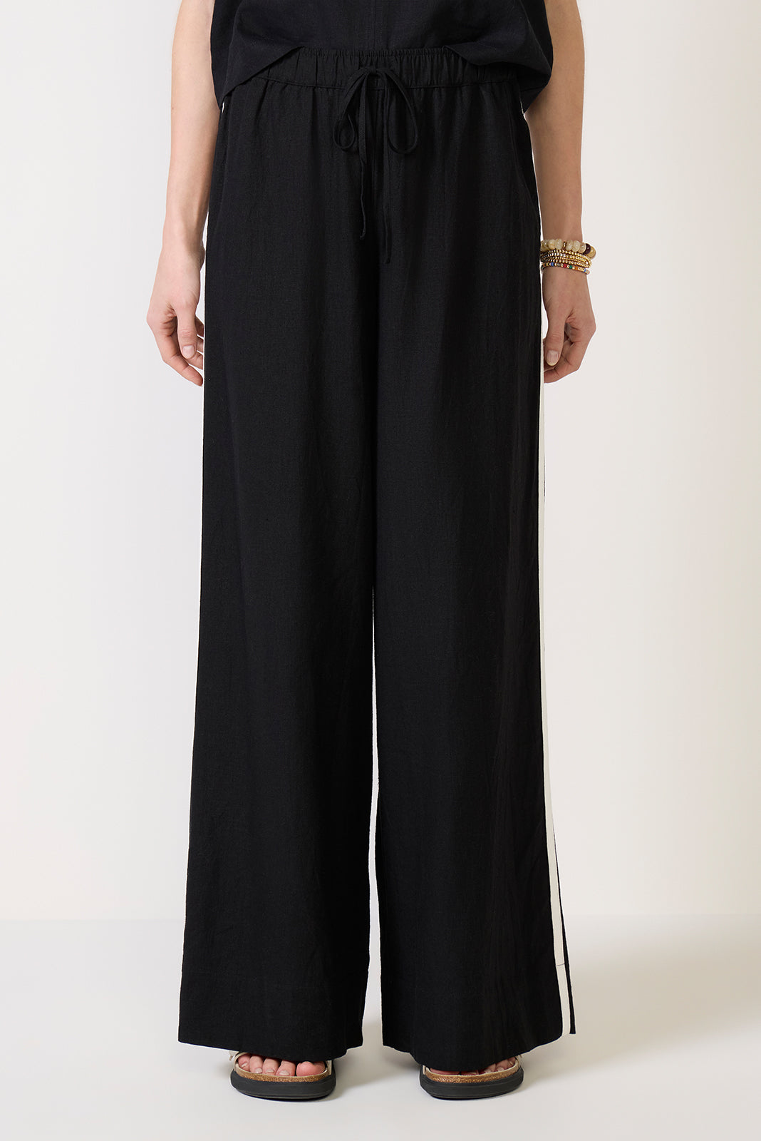 Leah Linen Track Pant
