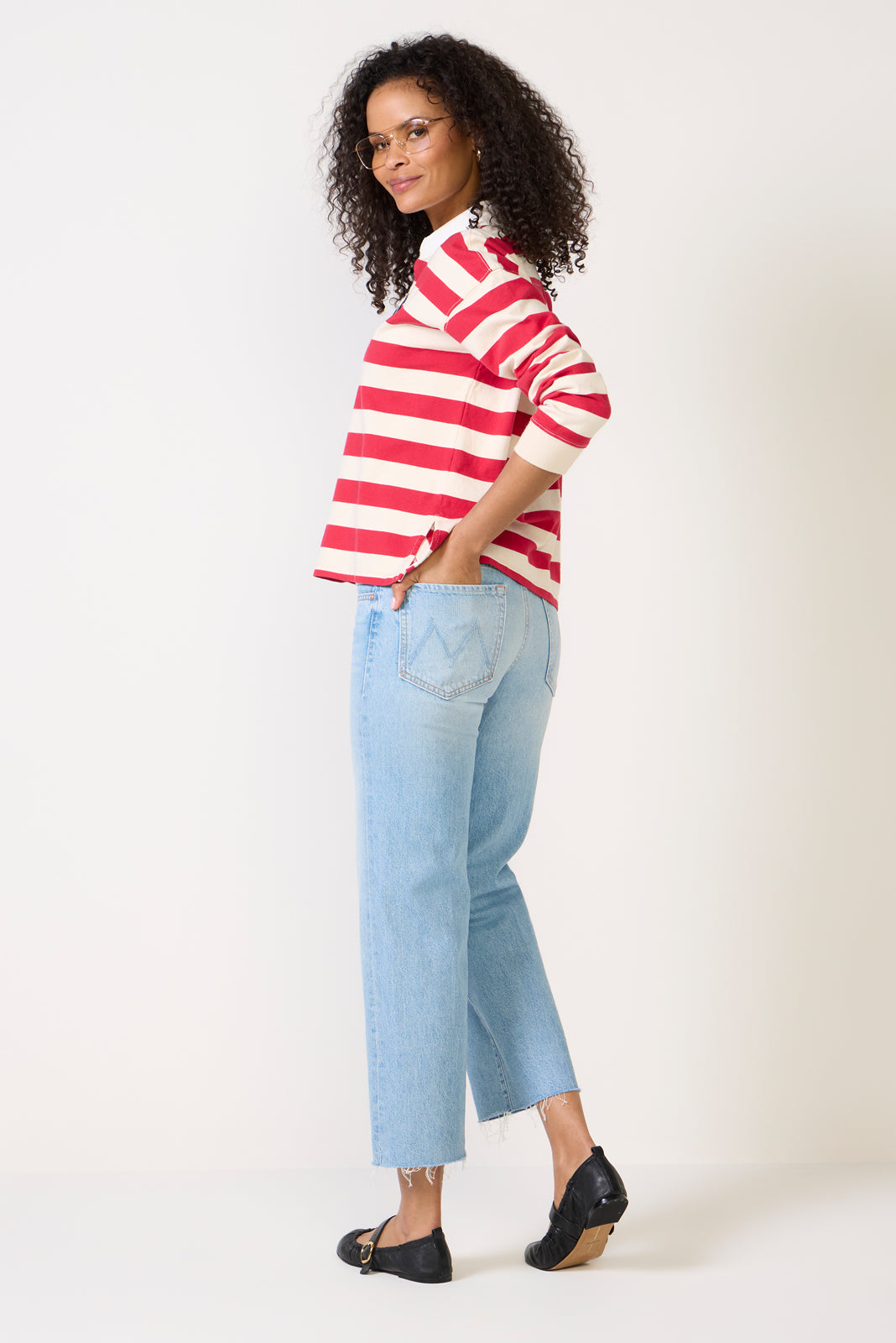 Mid Rise Rambler Zip Ankle Fray Jean