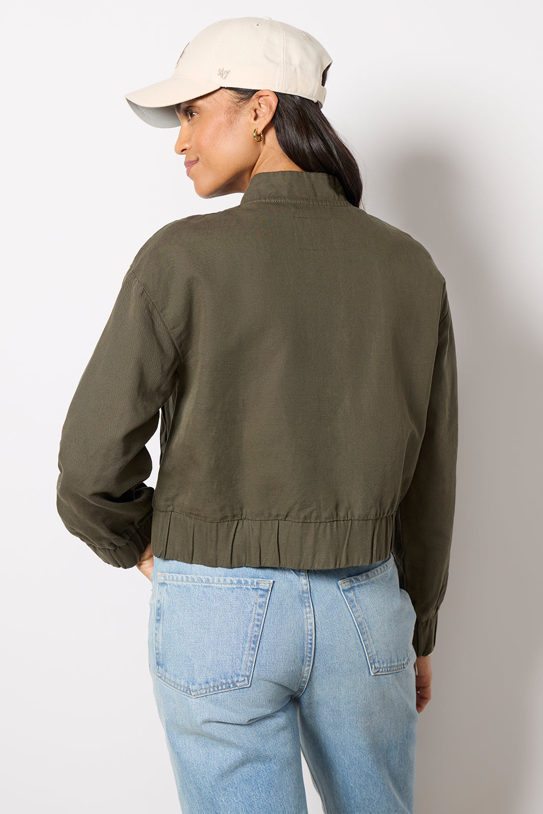 Linen Bomber