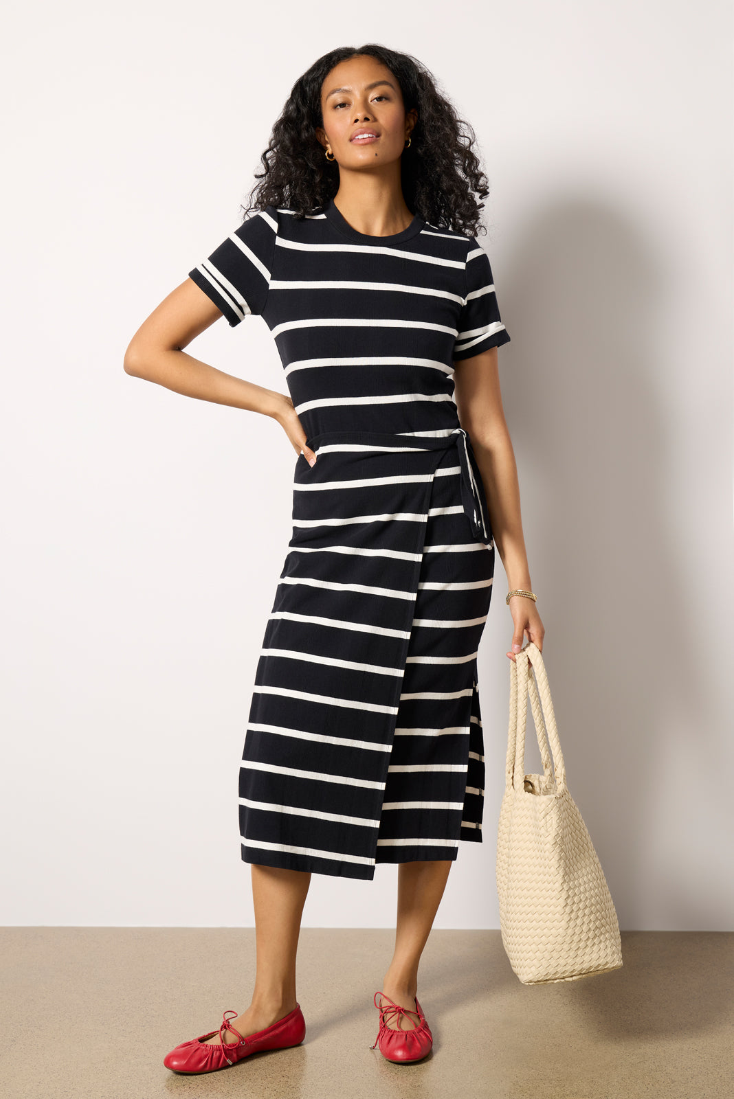 EVEREVE Women's Anna Twist Dress, Size XS, Black EVEREVE Women's Anna Twist Dress, Size XS, Black