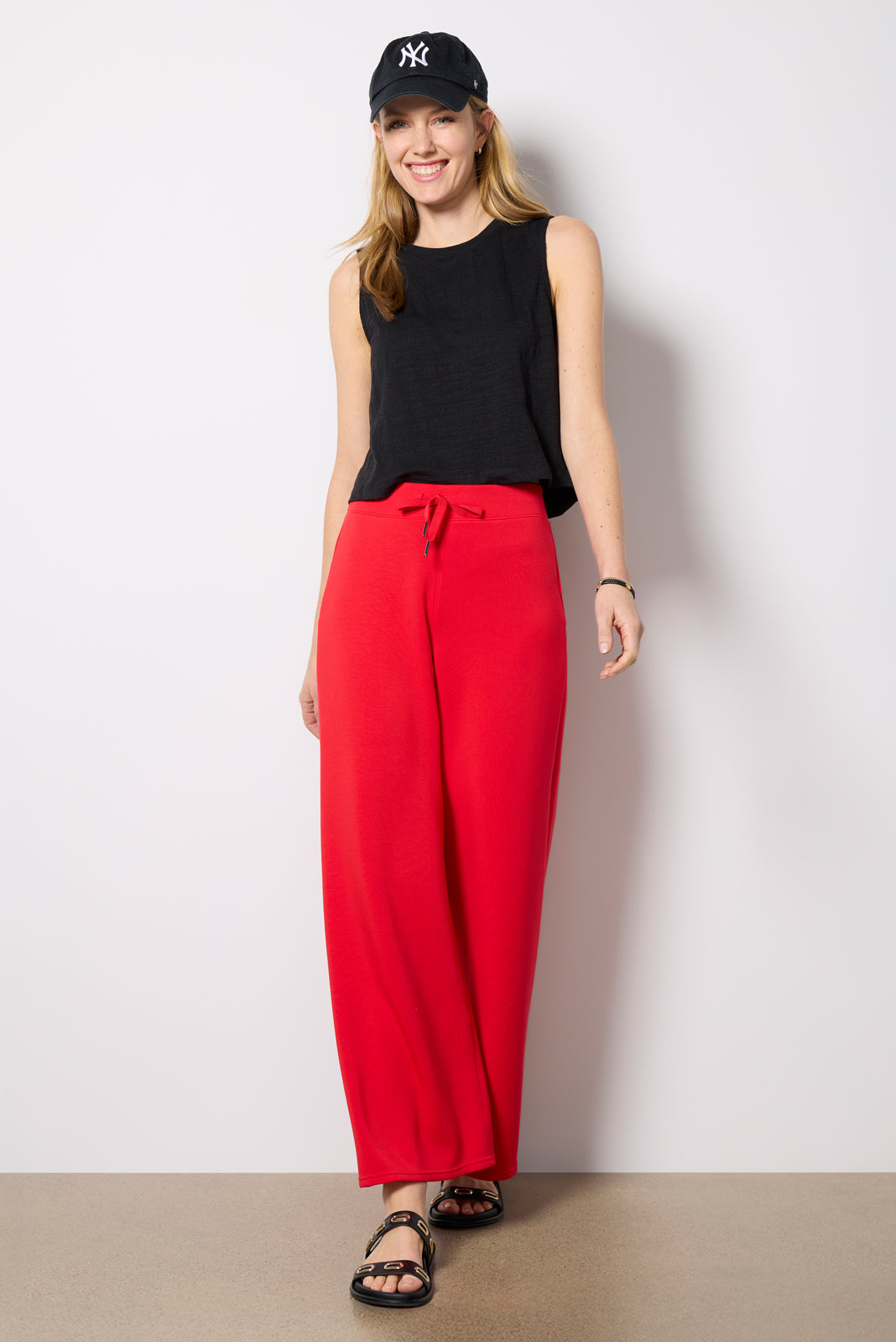 AirEssentials Wide Leg