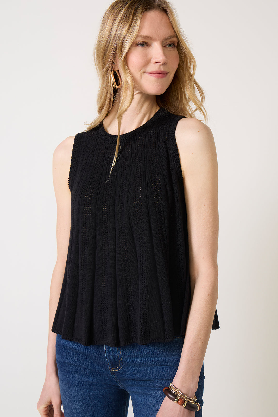 Mira Swing Hem Crew Tank