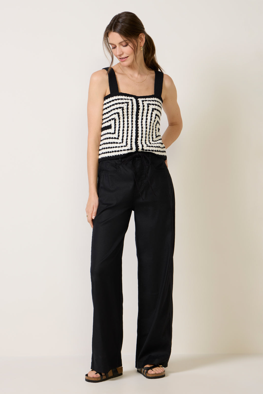 EVEREVE Women's Joelle Stretch Linen Trouser with Tie Waist Pants Wide Leg, Size Small, Black
