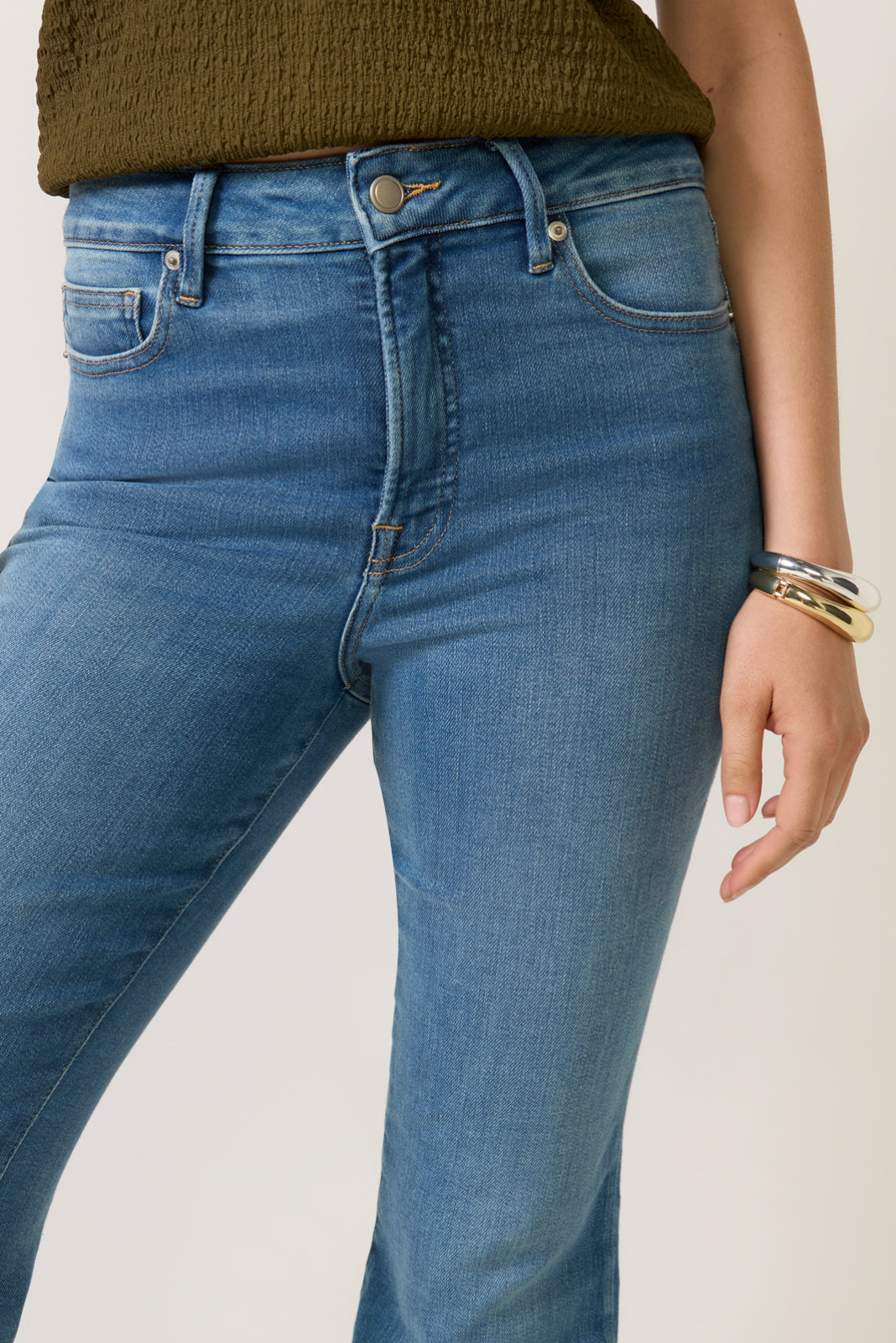 Soft Tech Good Legs Straight Jean