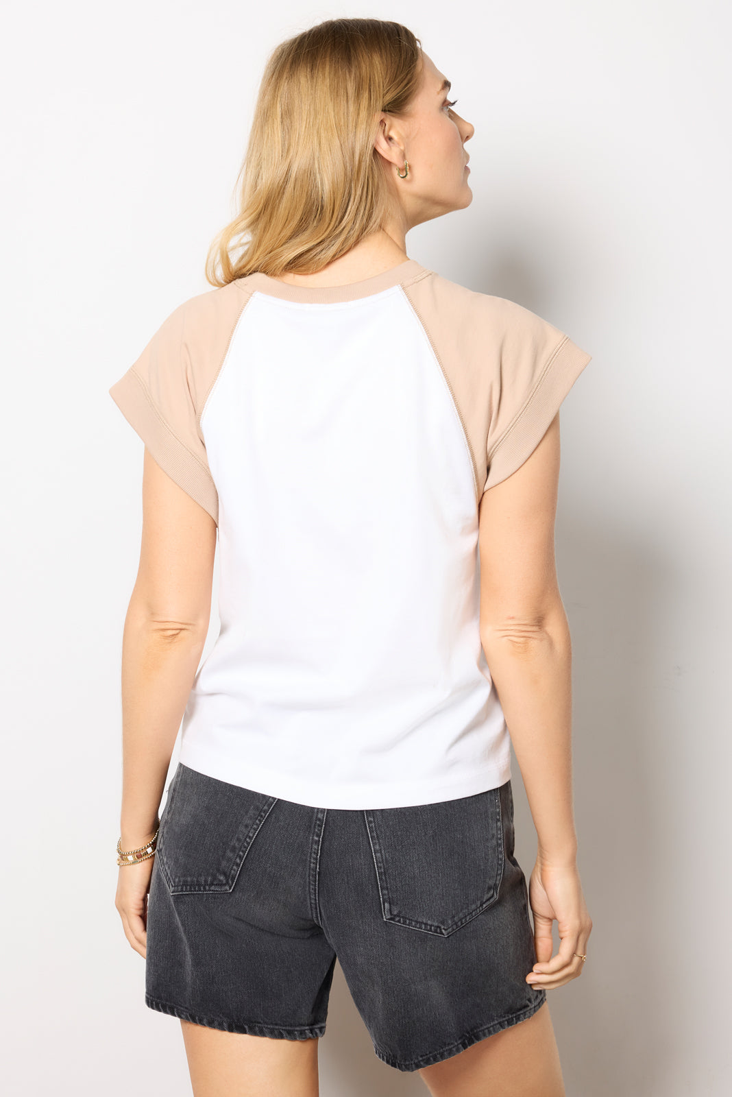 Nora Muscle Tee