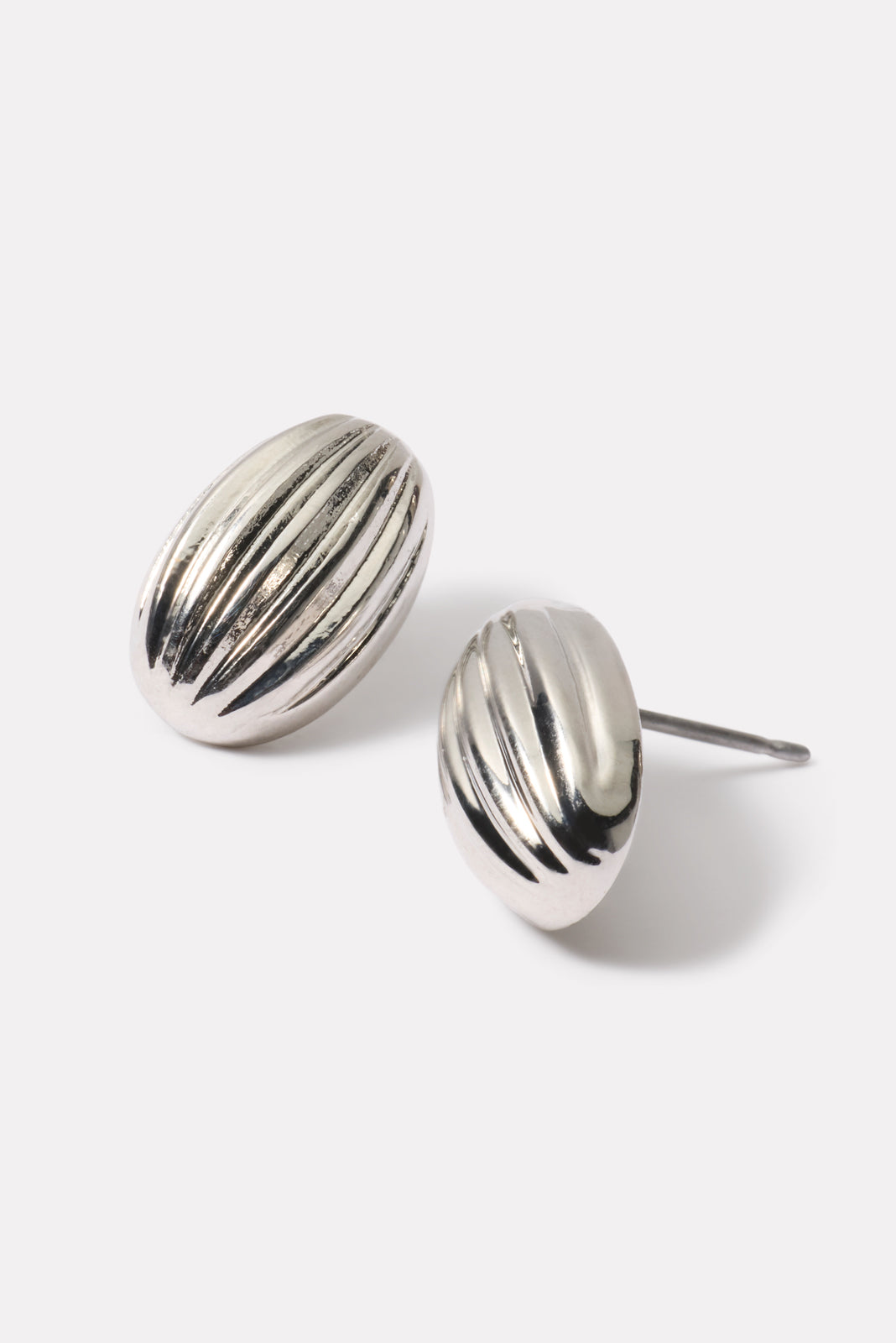 Rhiannon Button Earring