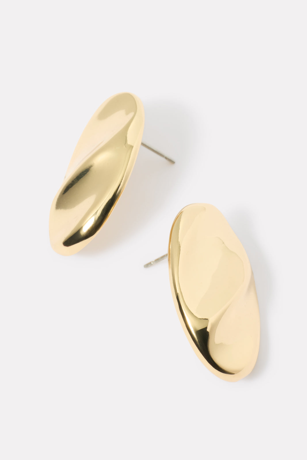Marcia Hammered Earring