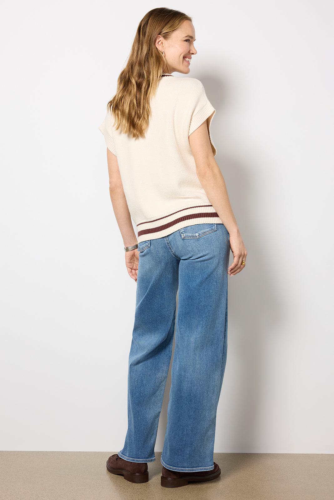 Lyra Wide Leg Jean 32`