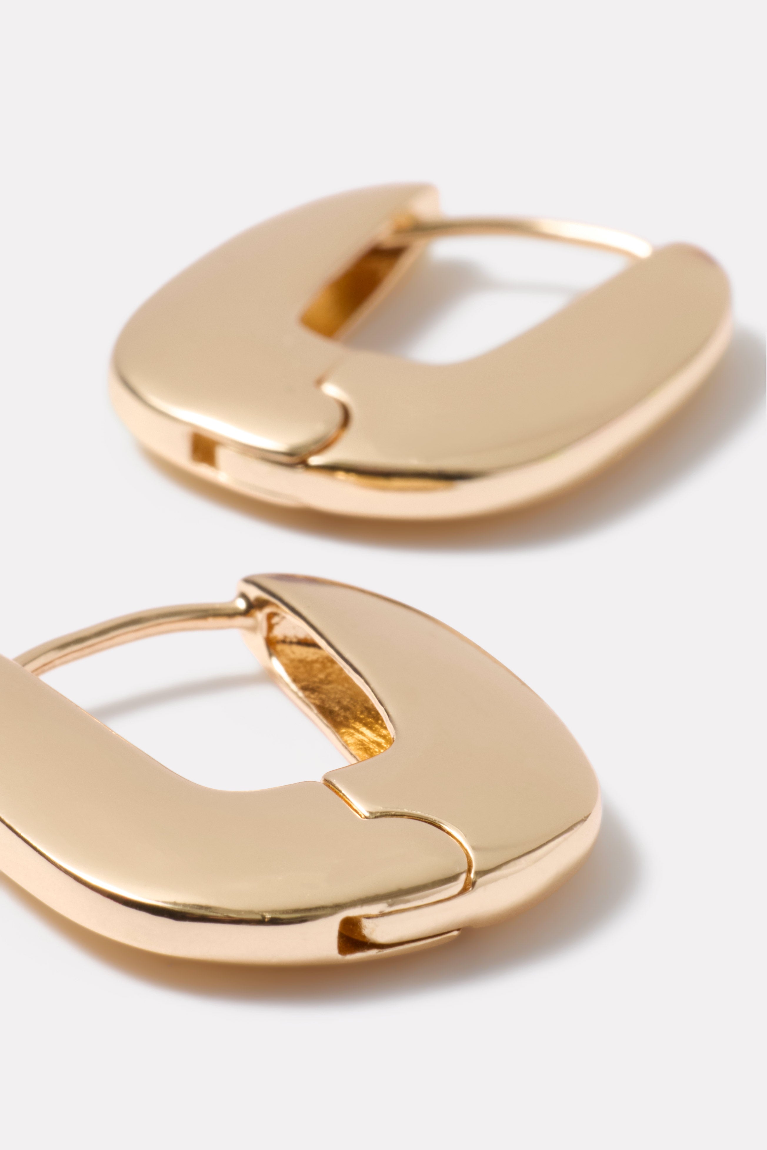 Montecito Flat Hoops