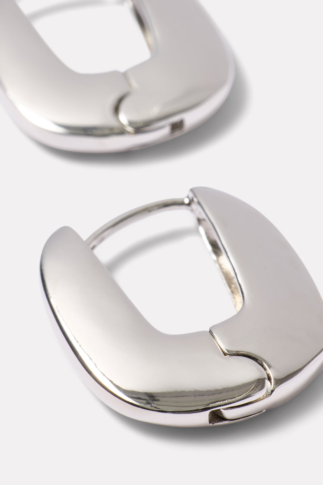 Montecito Flat Hoops