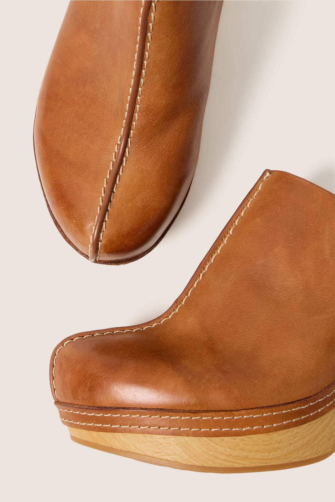 Gwendolyn Clog