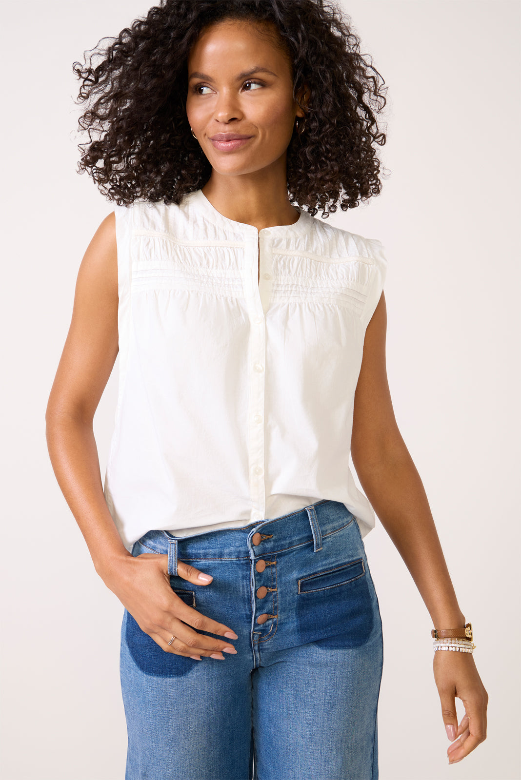 Alyssa Sleeveless Shirt