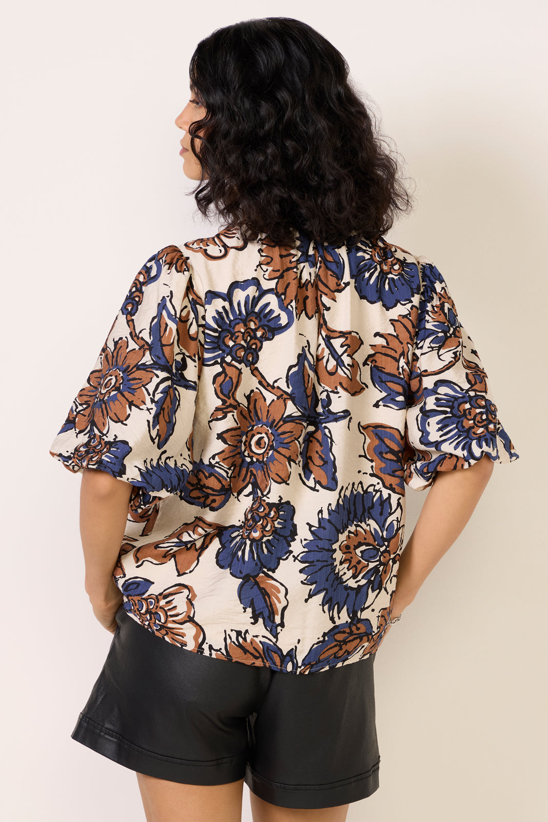 Elowyn Short Sleeve Blouse