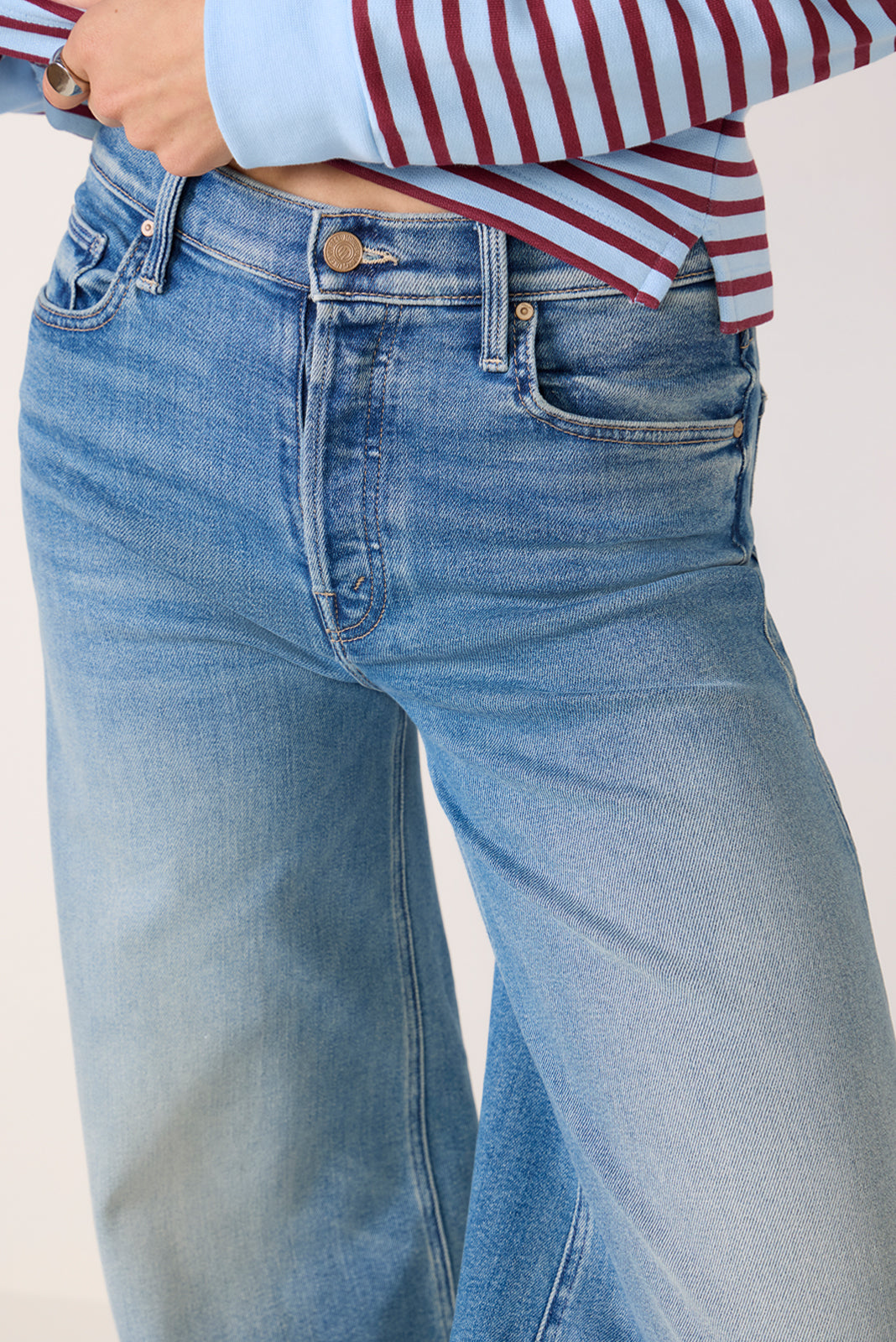 The Tomcat Swisher Sneak Fray