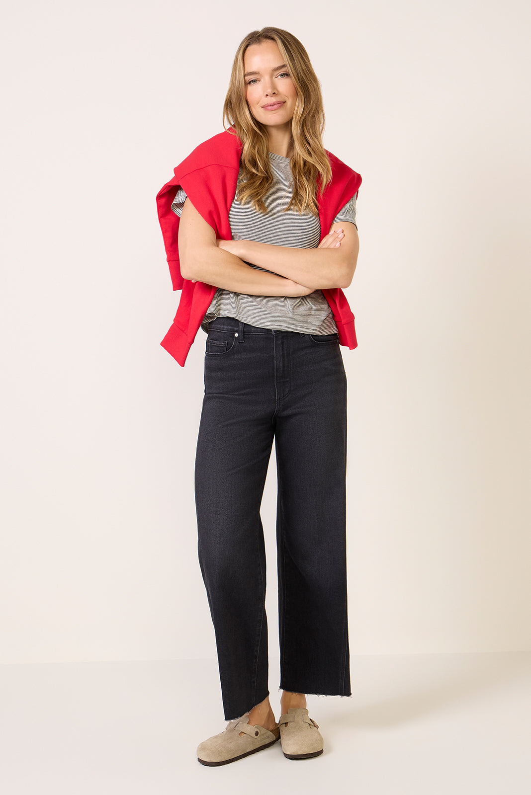 Anessa w Twisted Outseam Panel Wide Leg Jean