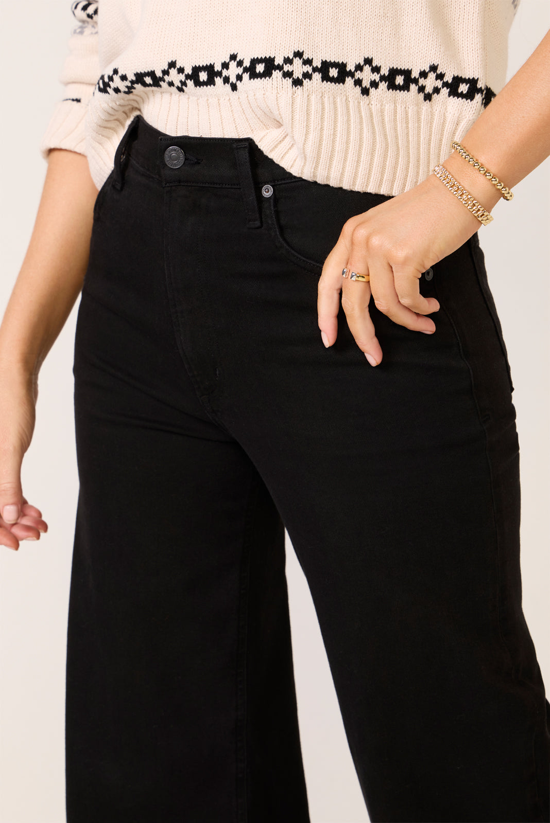 Lyra 32` Wide Leg Jean