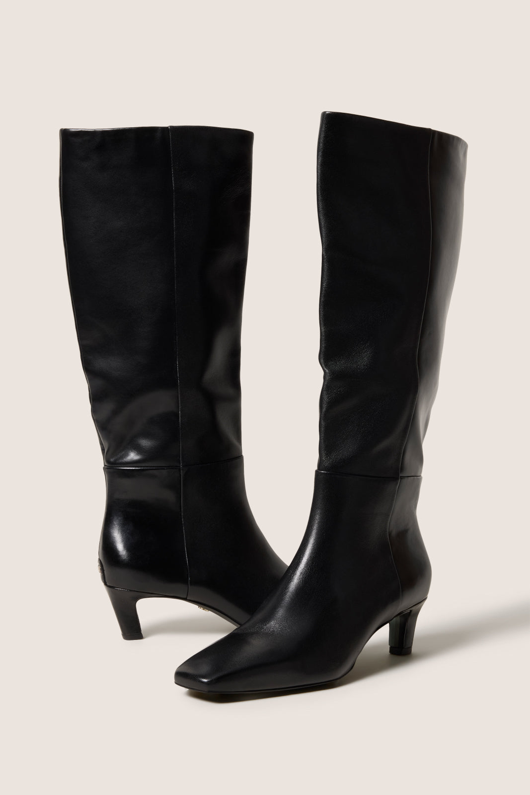 Perla Knee Boot