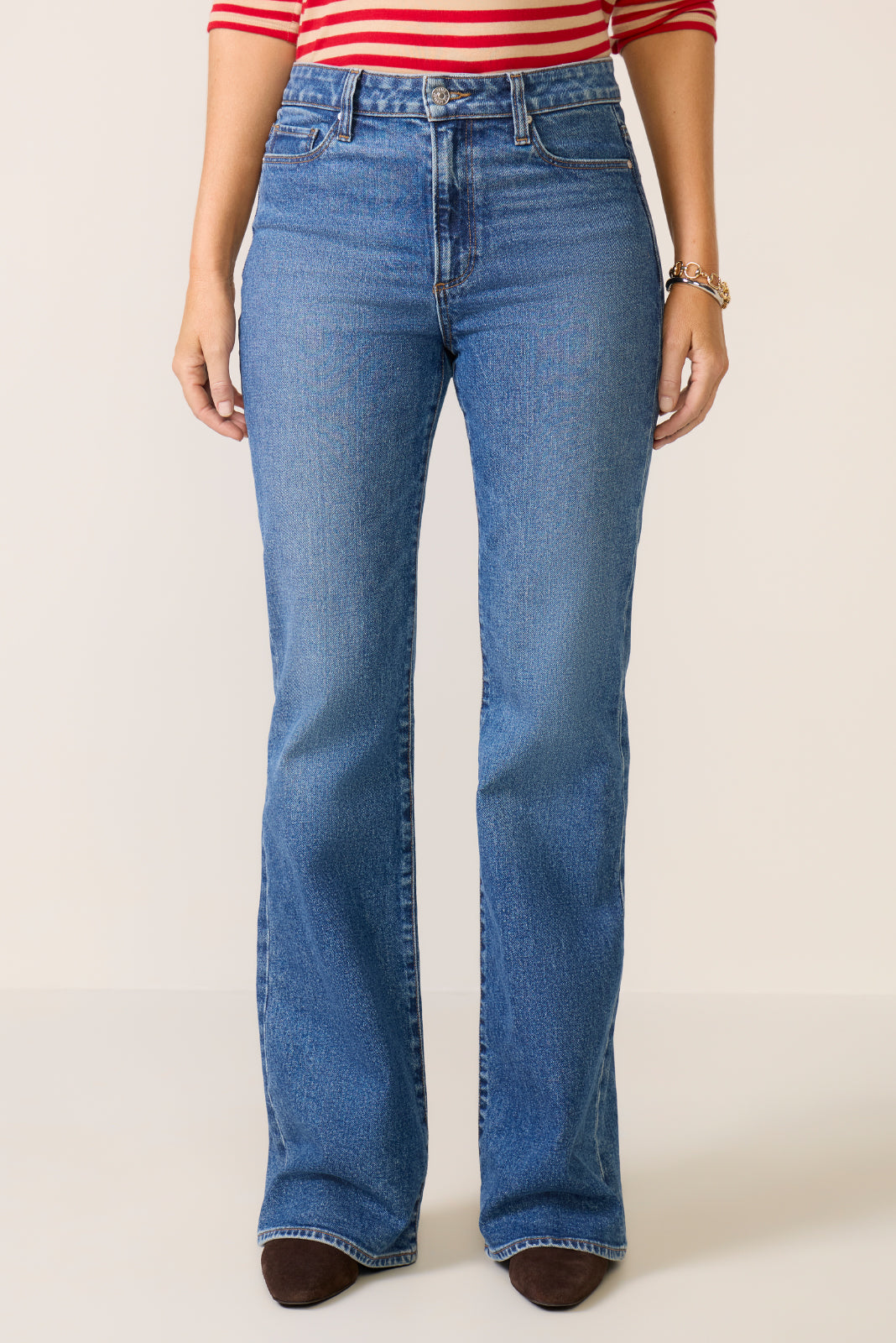 Sofia 31` Bootcut Jean