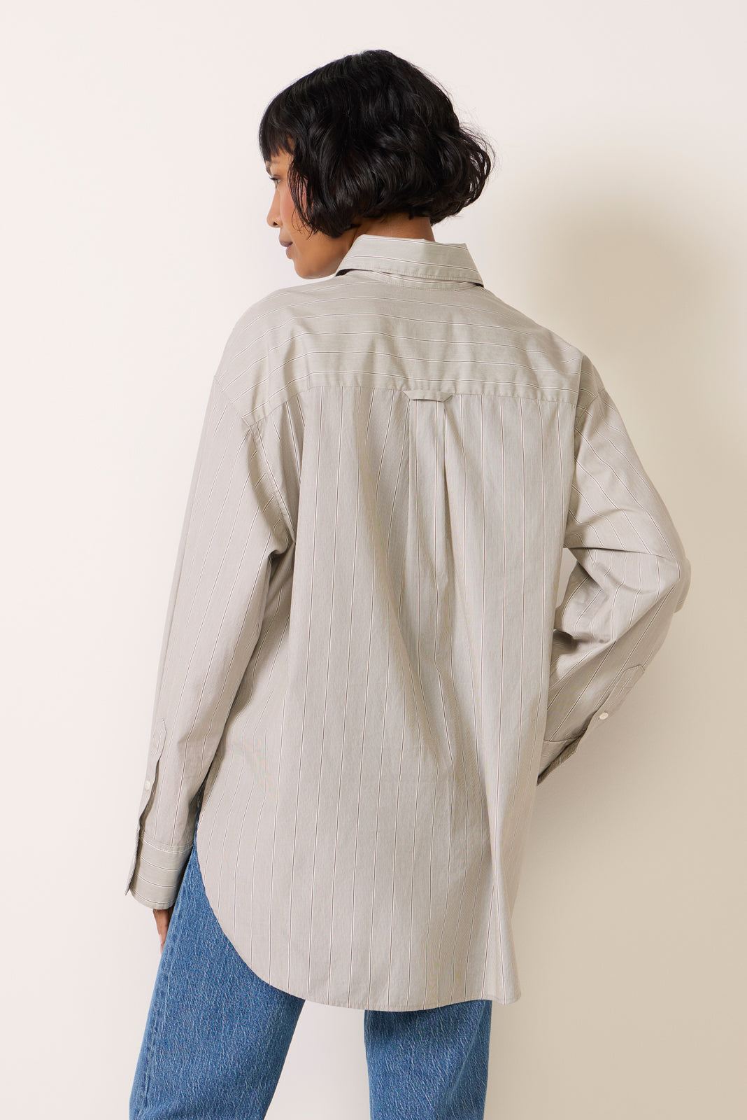 Thea Boyfriend Shirt