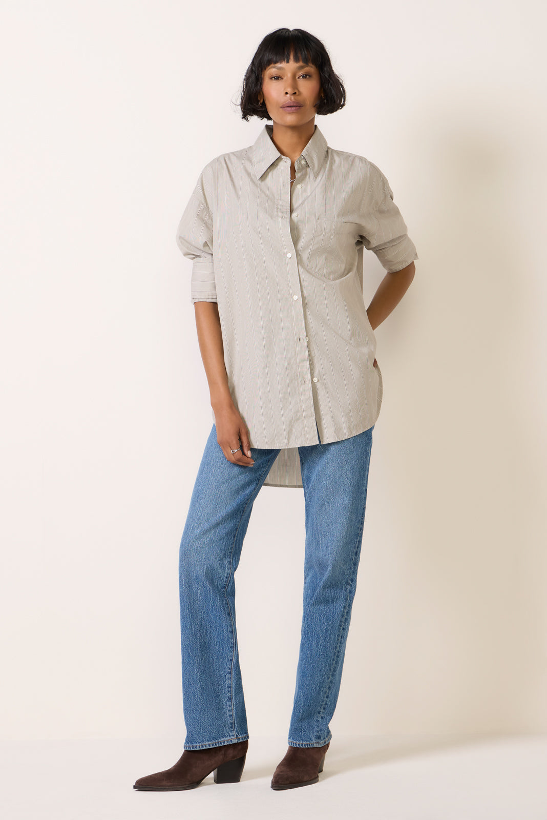 Thea Boyfriend Shirt
