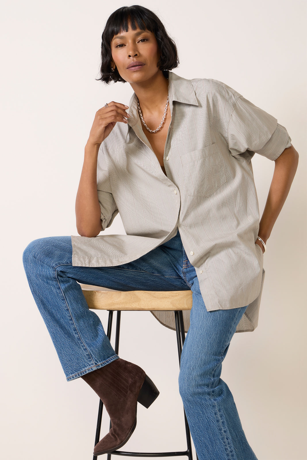 Thea Boyfriend Shirt