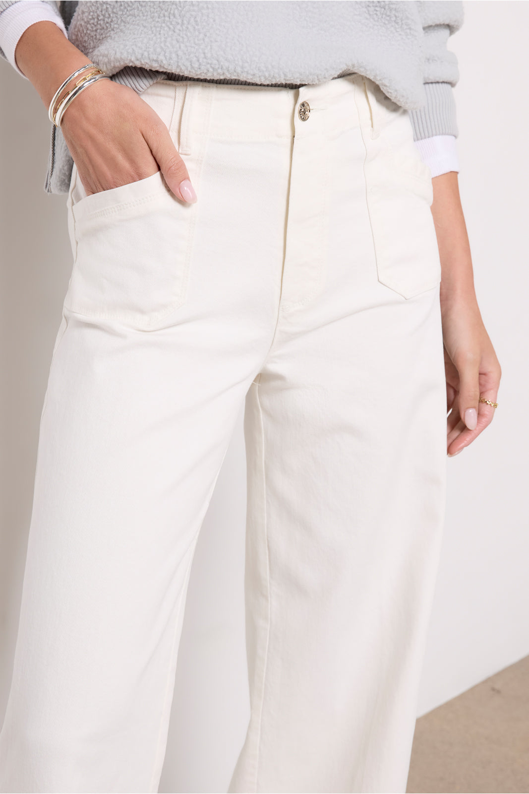 Anessa 31` w Utility Pocket