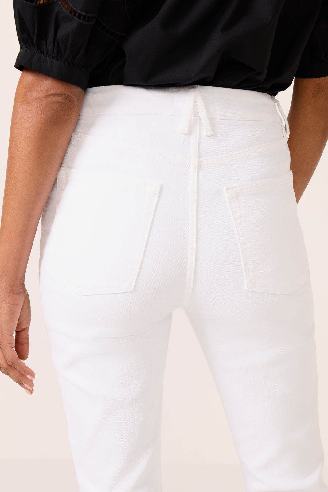 Good Legs Straight Jean