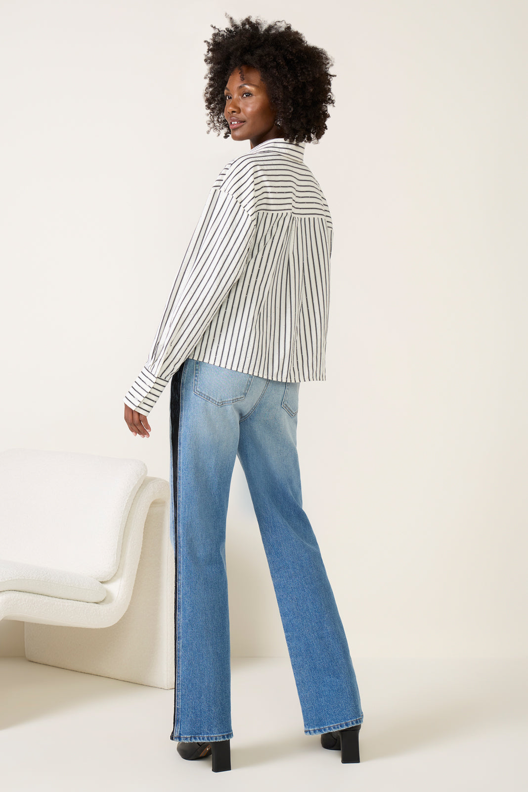 Ever Straight w Lace Inset Jean