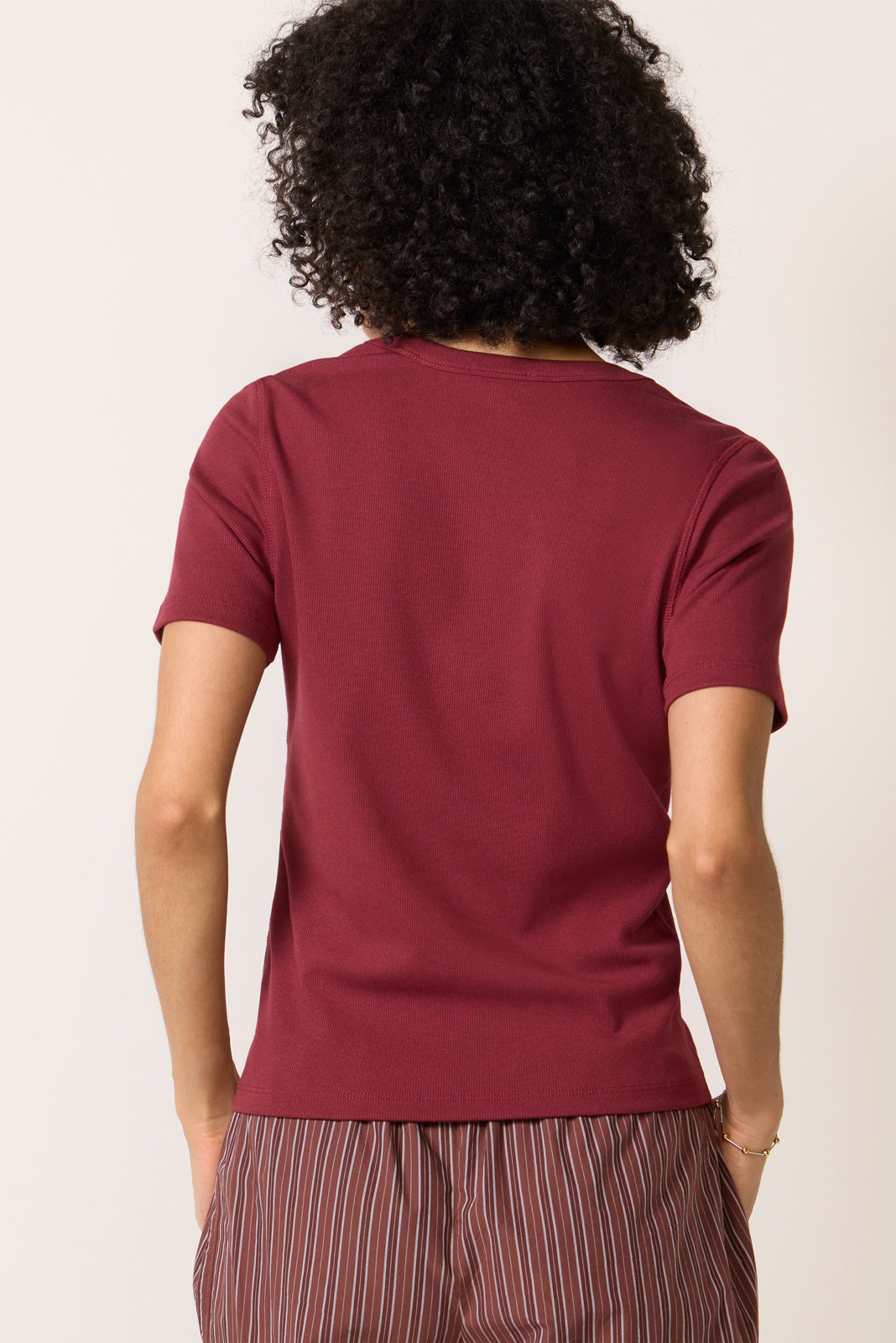Nessa V Neck Elbow Tee