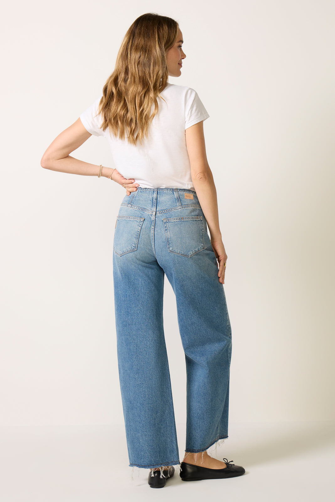 Arellia Skimmer W/ Raw Waistband