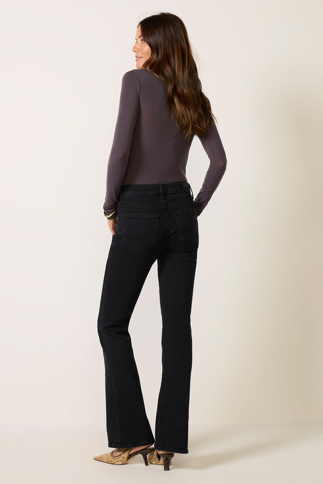 Laurel Canyon 32` W/ Twisted Seam Bootcut Jean