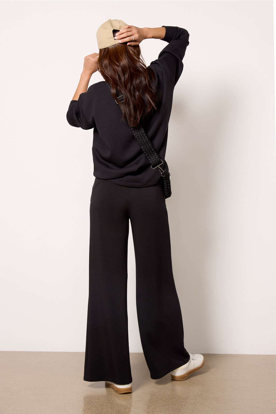 AirEssentials Wide Leg Pant