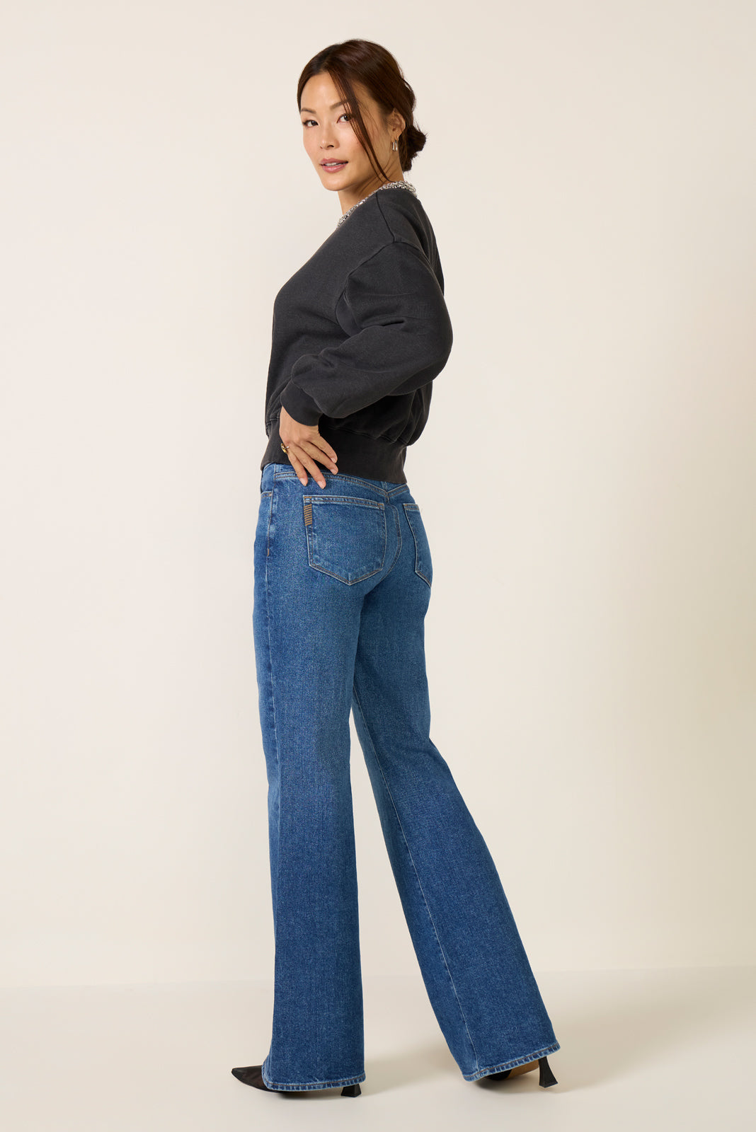 Sofia 33` Bootcut Jean