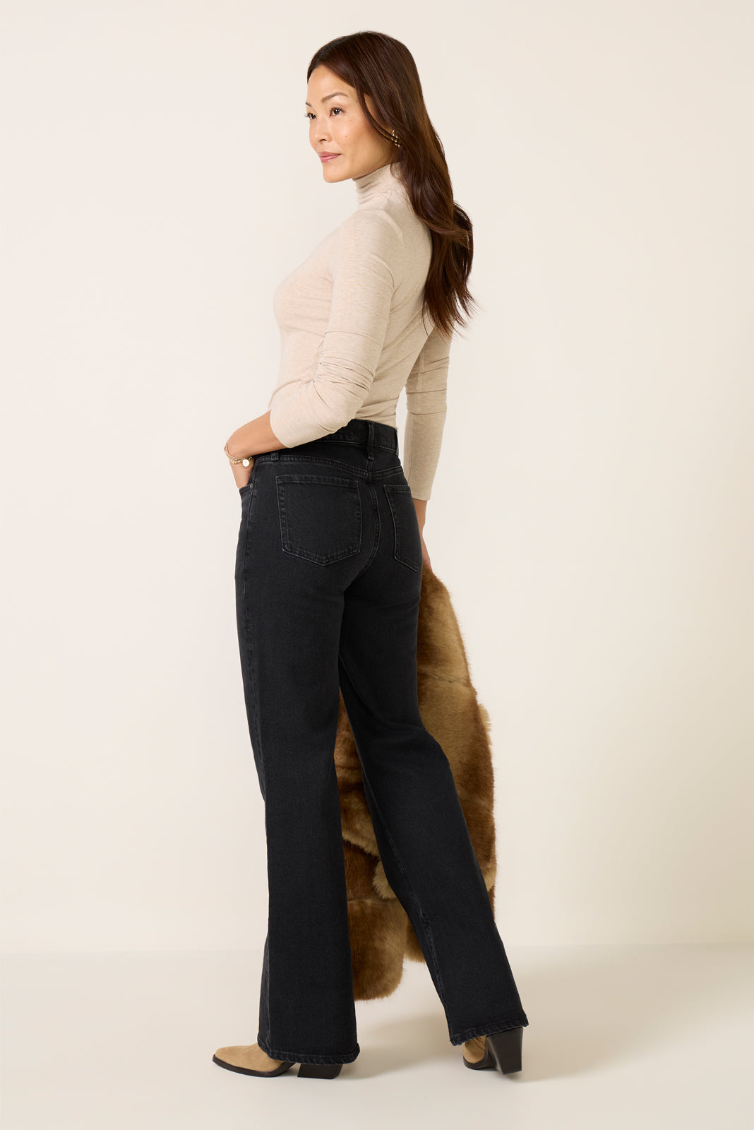 Ever Vintage Bootcut w Slit 32`Jean