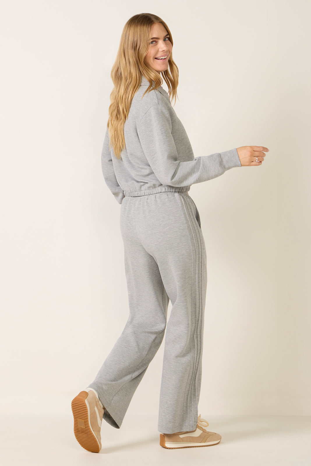 Cambrie Wide Leg Pintuck Pant