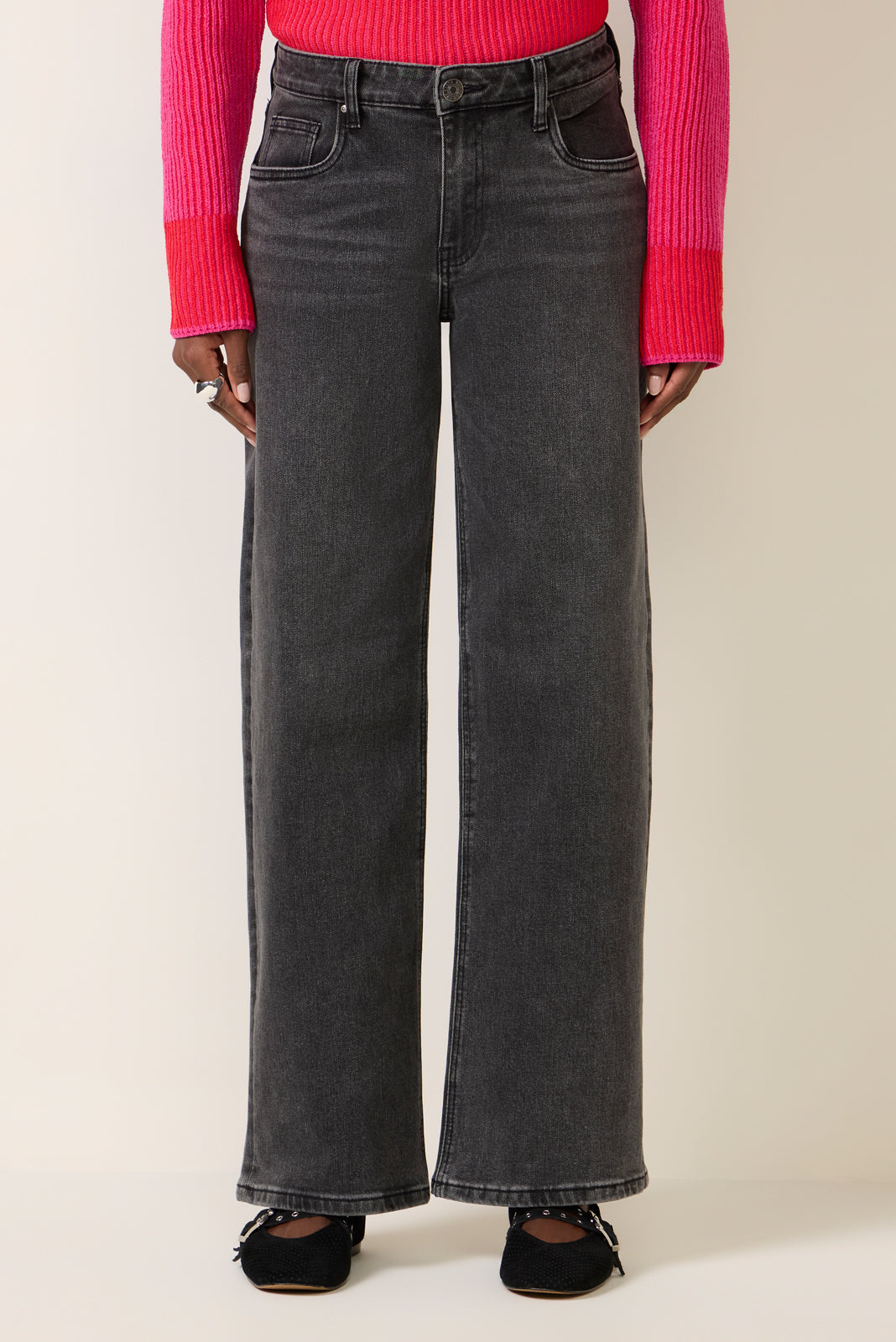 Selena Straight Jean