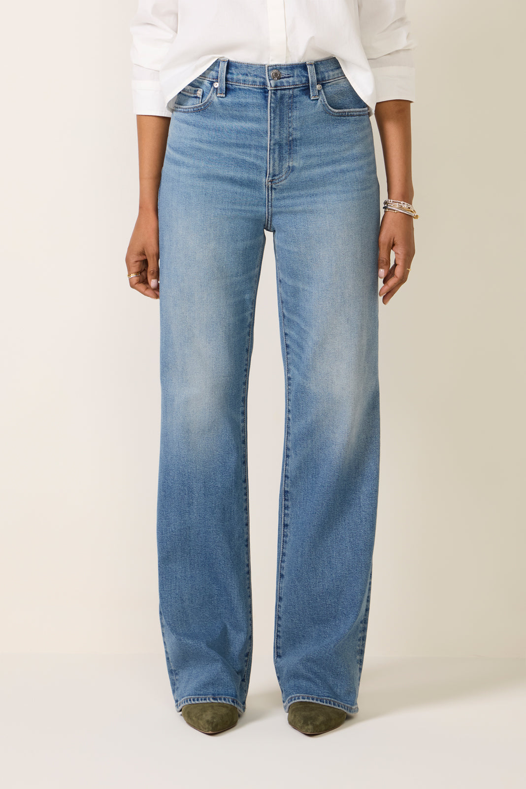 Evie High Rise Slim Bootcut Jean