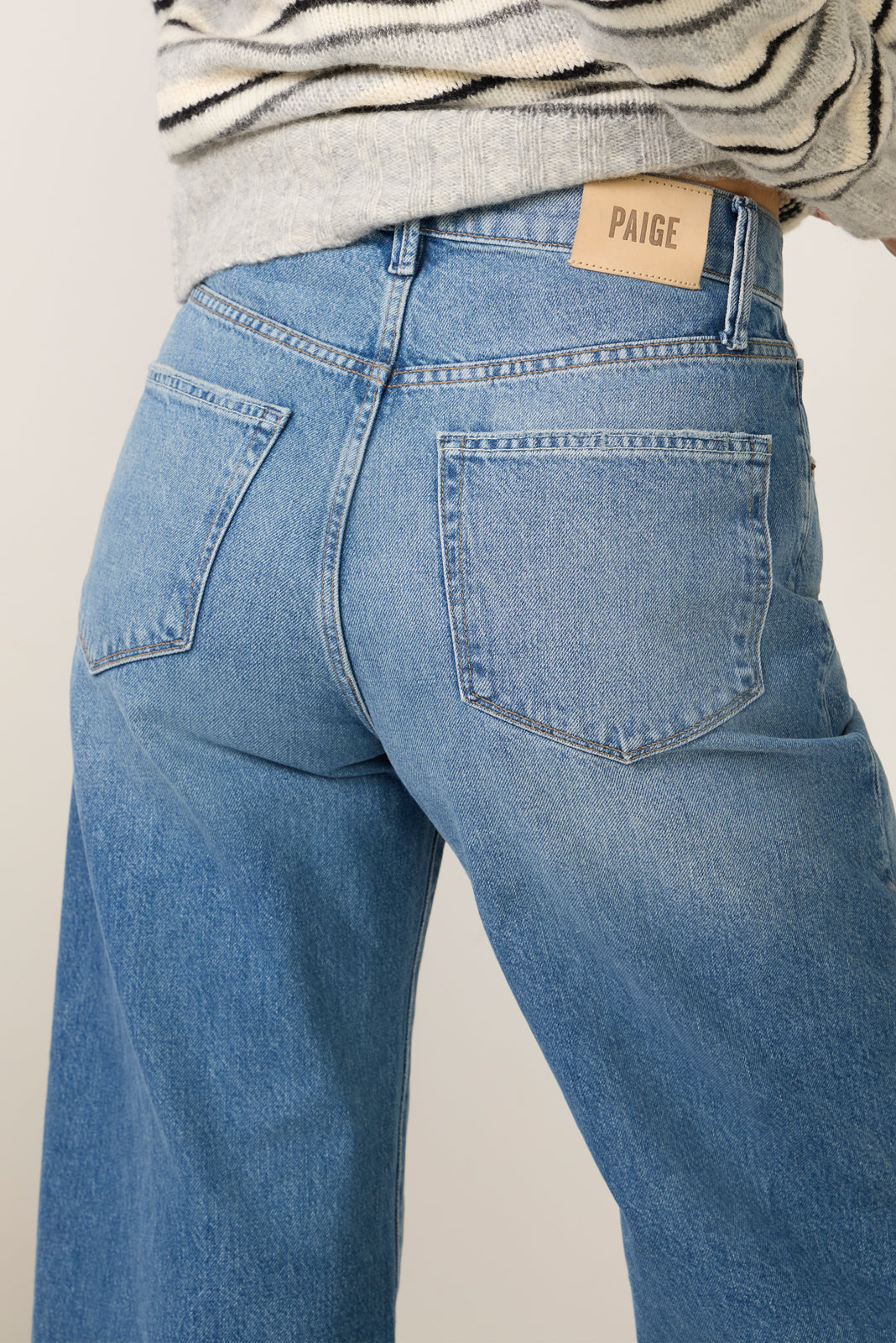 Arellia Wide Leg w Undone Hem Jean