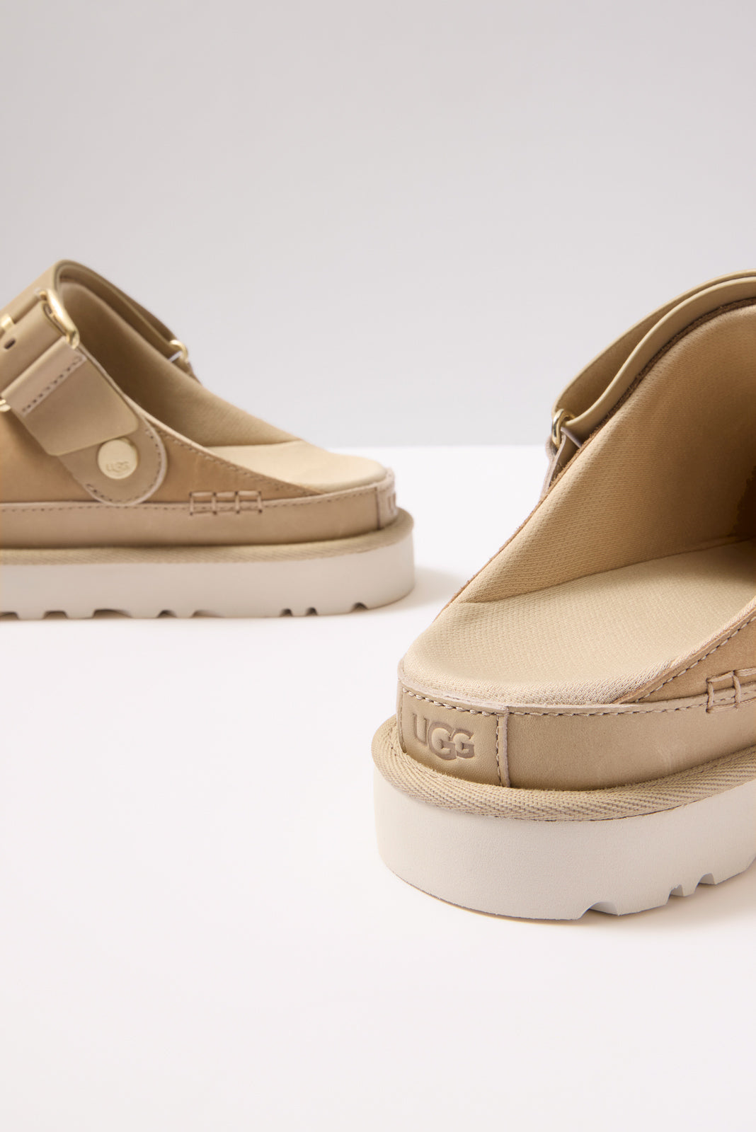 Goldenstar Villa Clog