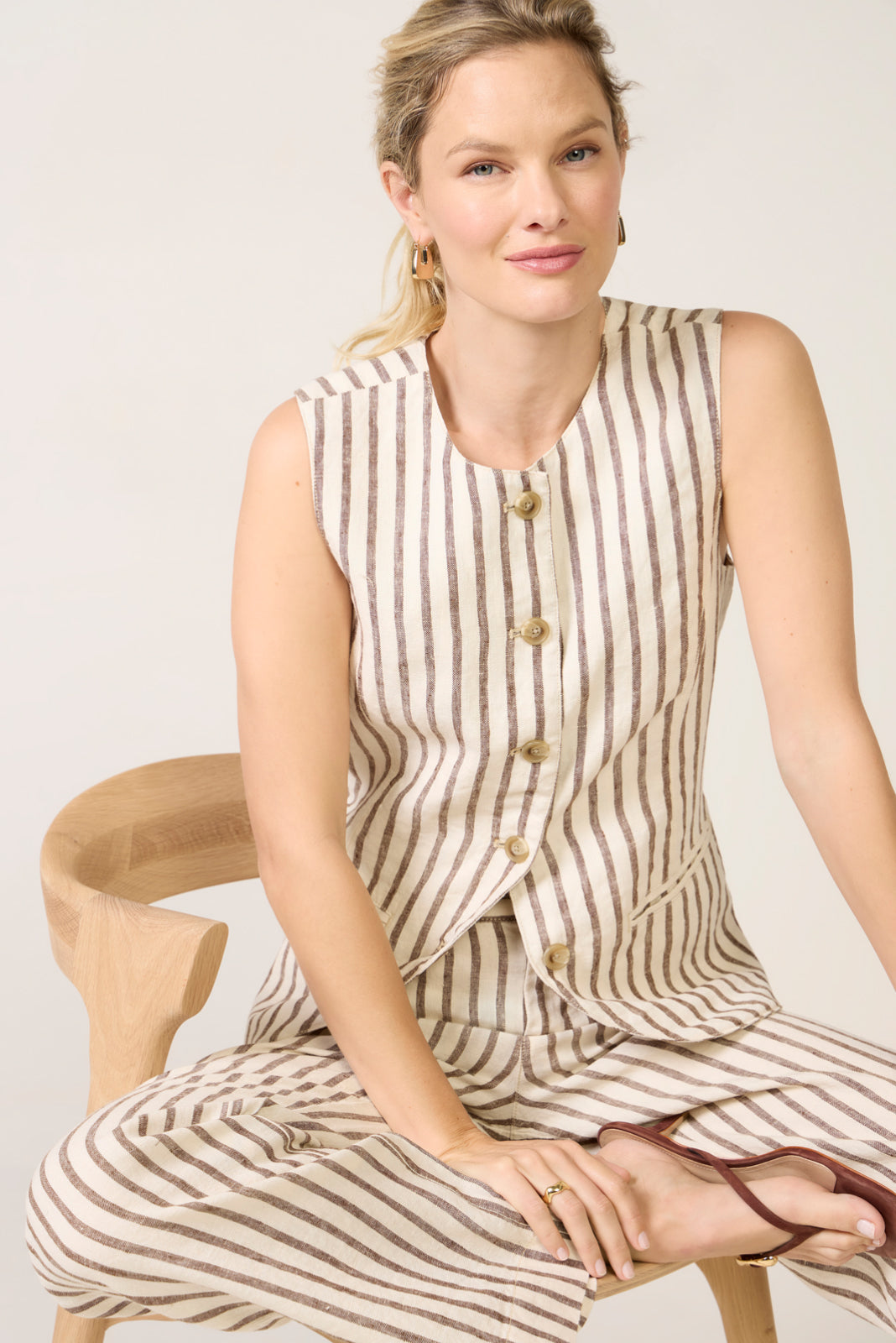 Faherty Women's Sun Strider Linen Vest
