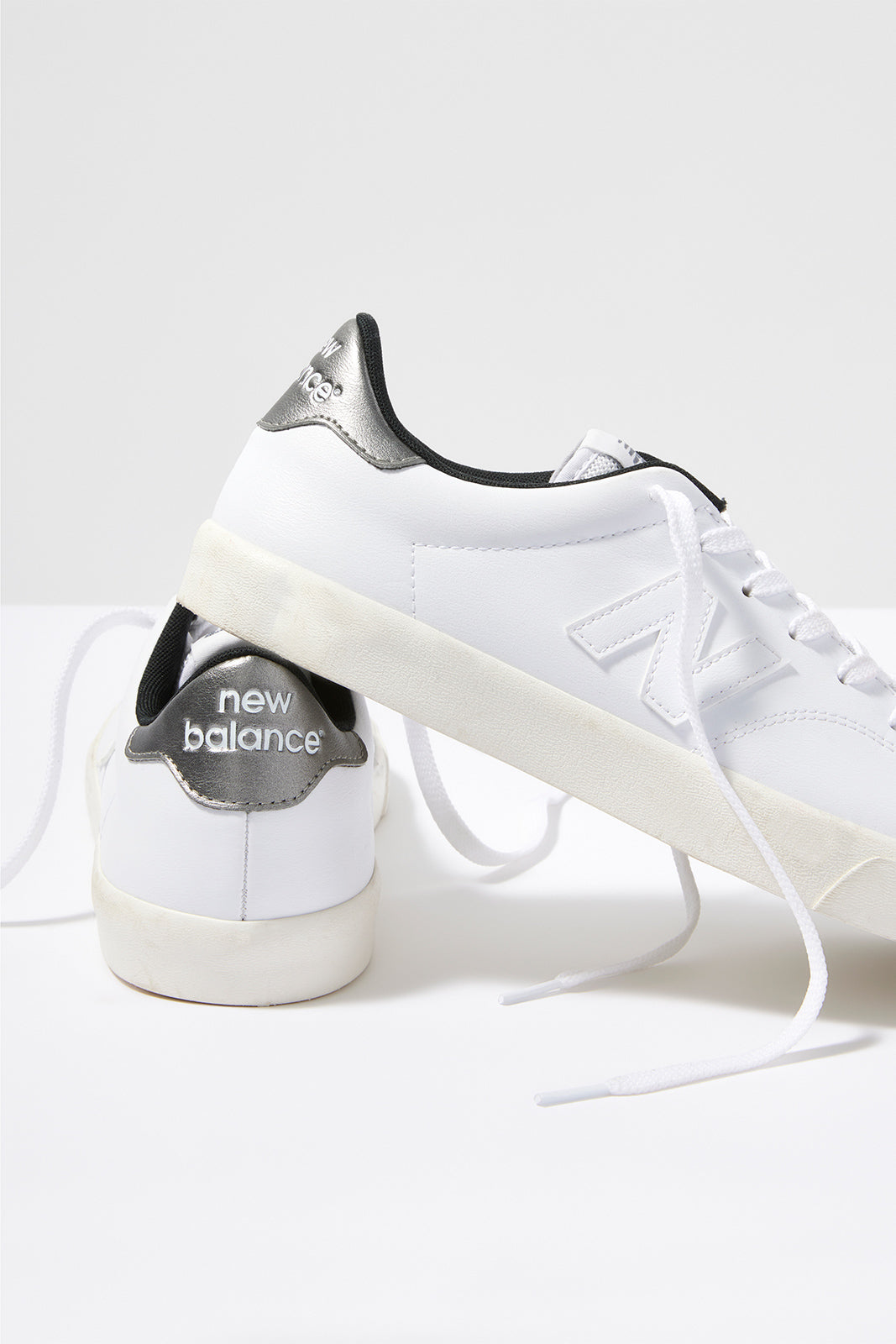 CT210 Sneaker